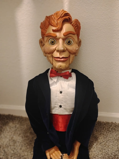 Lifesize Slappy the Dummy Collectible Doll – Goosebumps